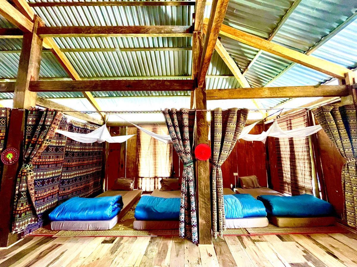 Du Gia Cozy Homestay & Tours Làng Cac Exteriör bild