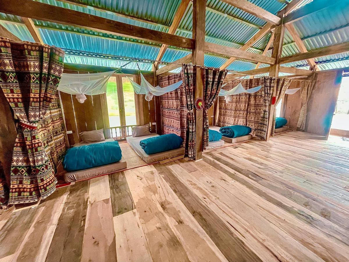 Du Gia Cozy Homestay & Tours Làng Cac Exteriör bild