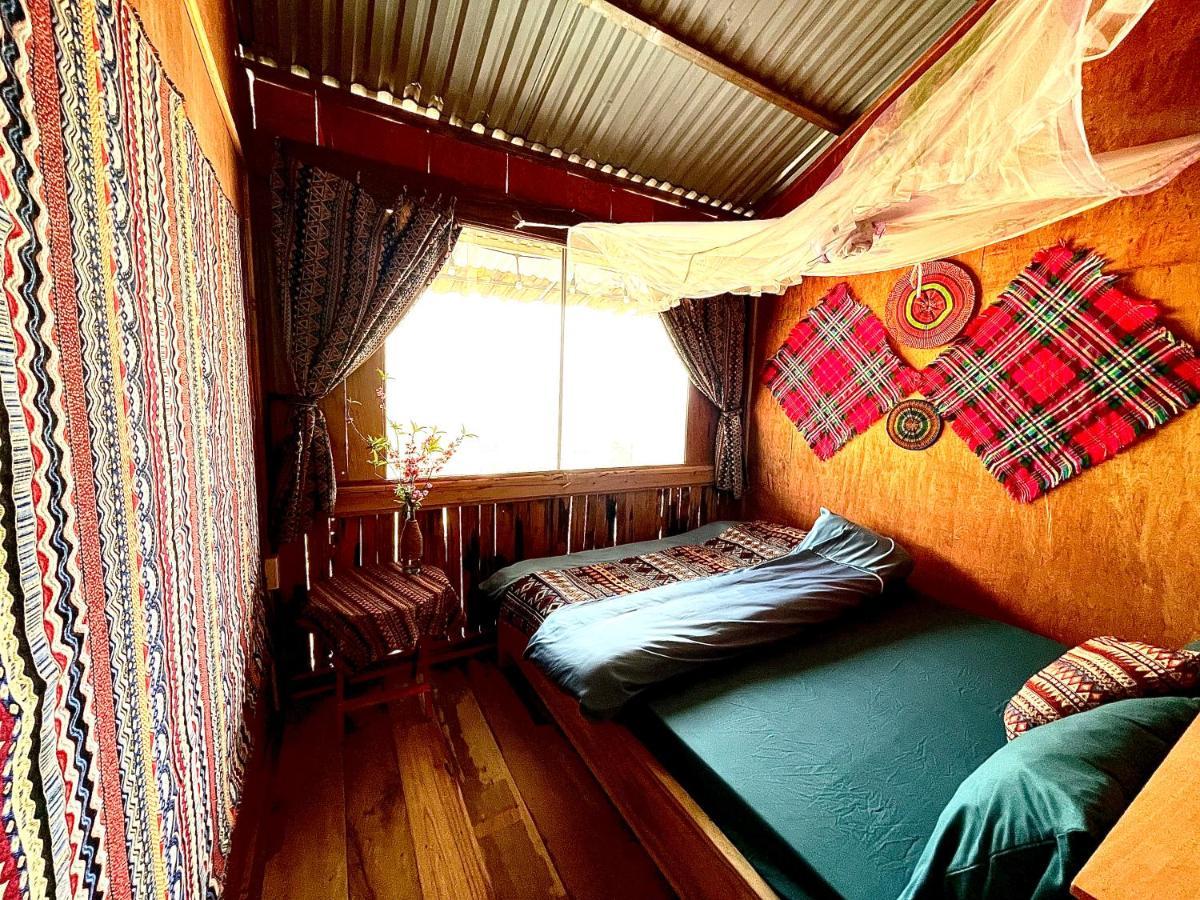 Du Gia Cozy Homestay & Tours Làng Cac Exteriör bild