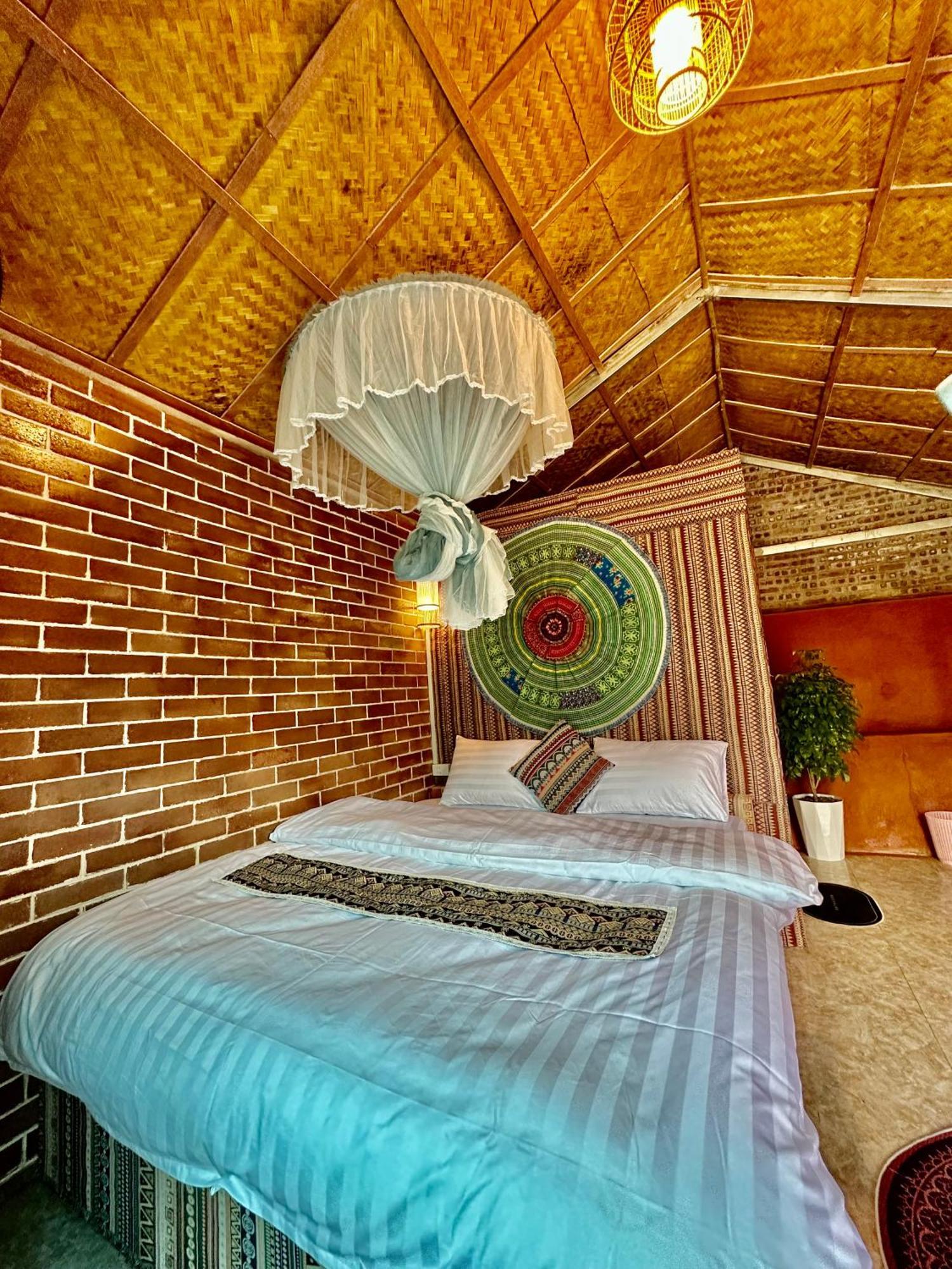 Du Gia Cozy Homestay & Tours Làng Cac Exteriör bild