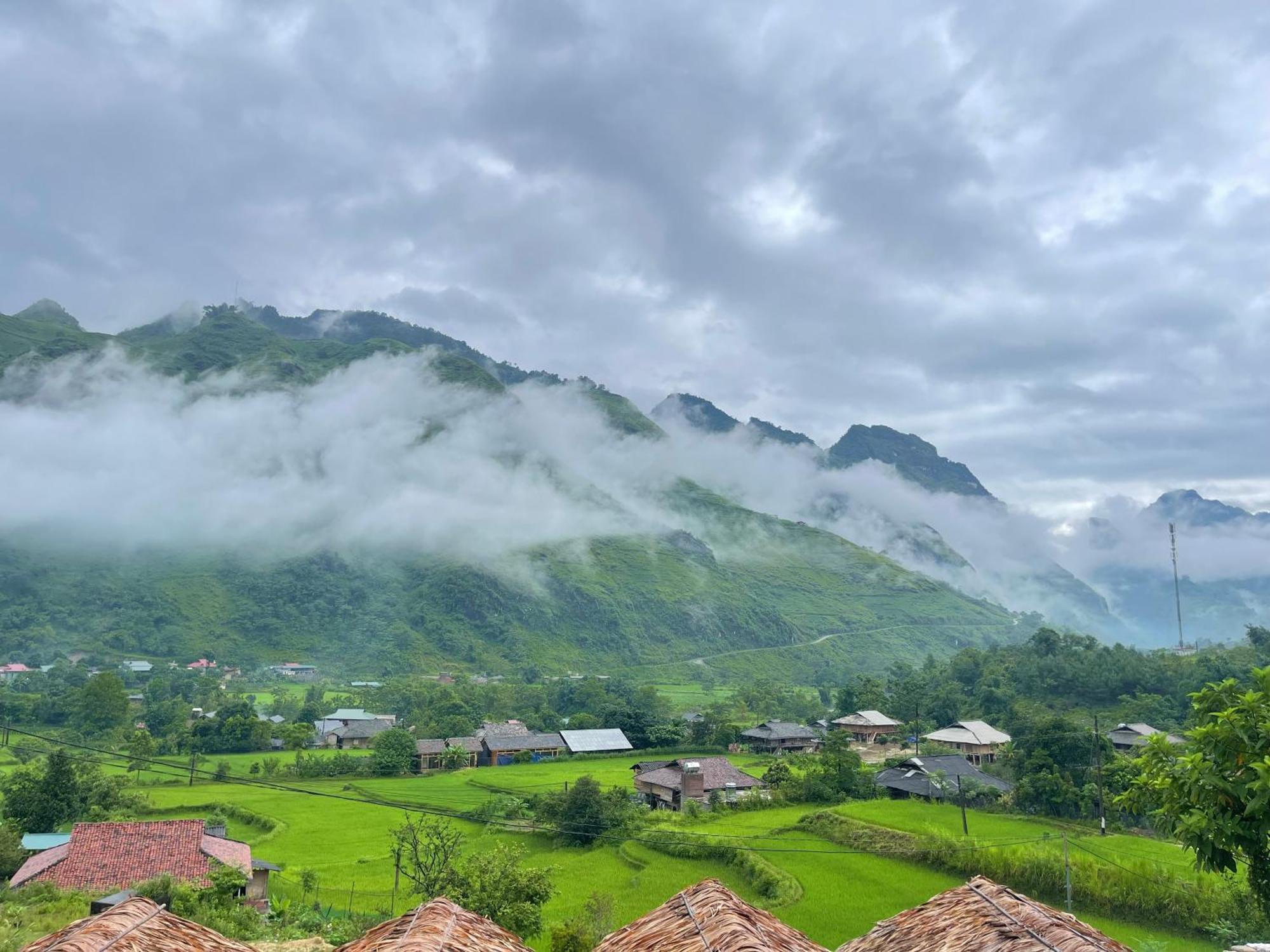 Du Gia Cozy Homestay & Tours Làng Cac Exteriör bild